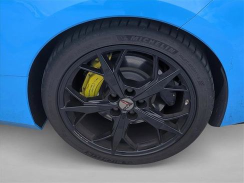 Used 2022 Chevrolet Corvette Stingray Premium Cpe w/ Z51 Performance Package RWD image 6