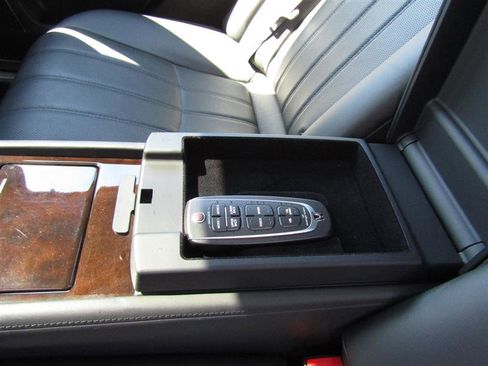 Used 2013 Hyundai Equus Ultimate image 34