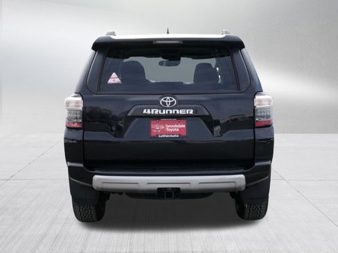 Certified 2024 Toyota 4Runner TRD Off-Road image 6