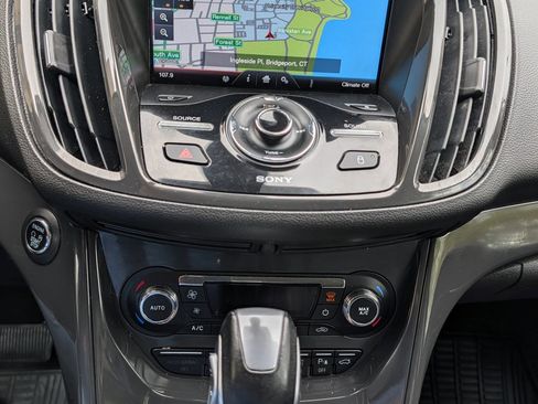 Used 2014 Ford Escape Titanium w/ Equipment Group 401A AWD/4WD image 15