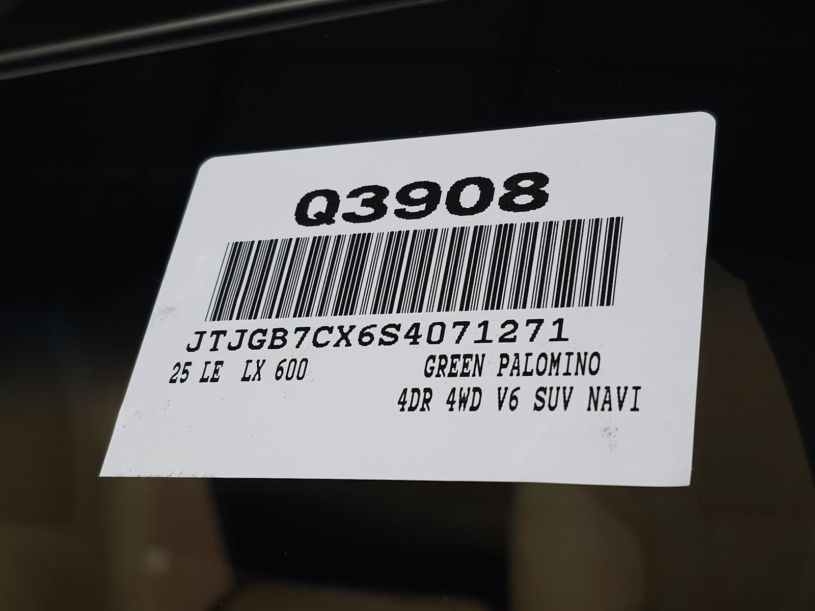 Used 2025 Lexus LX 600 4WD w/ Luxury Package image 47