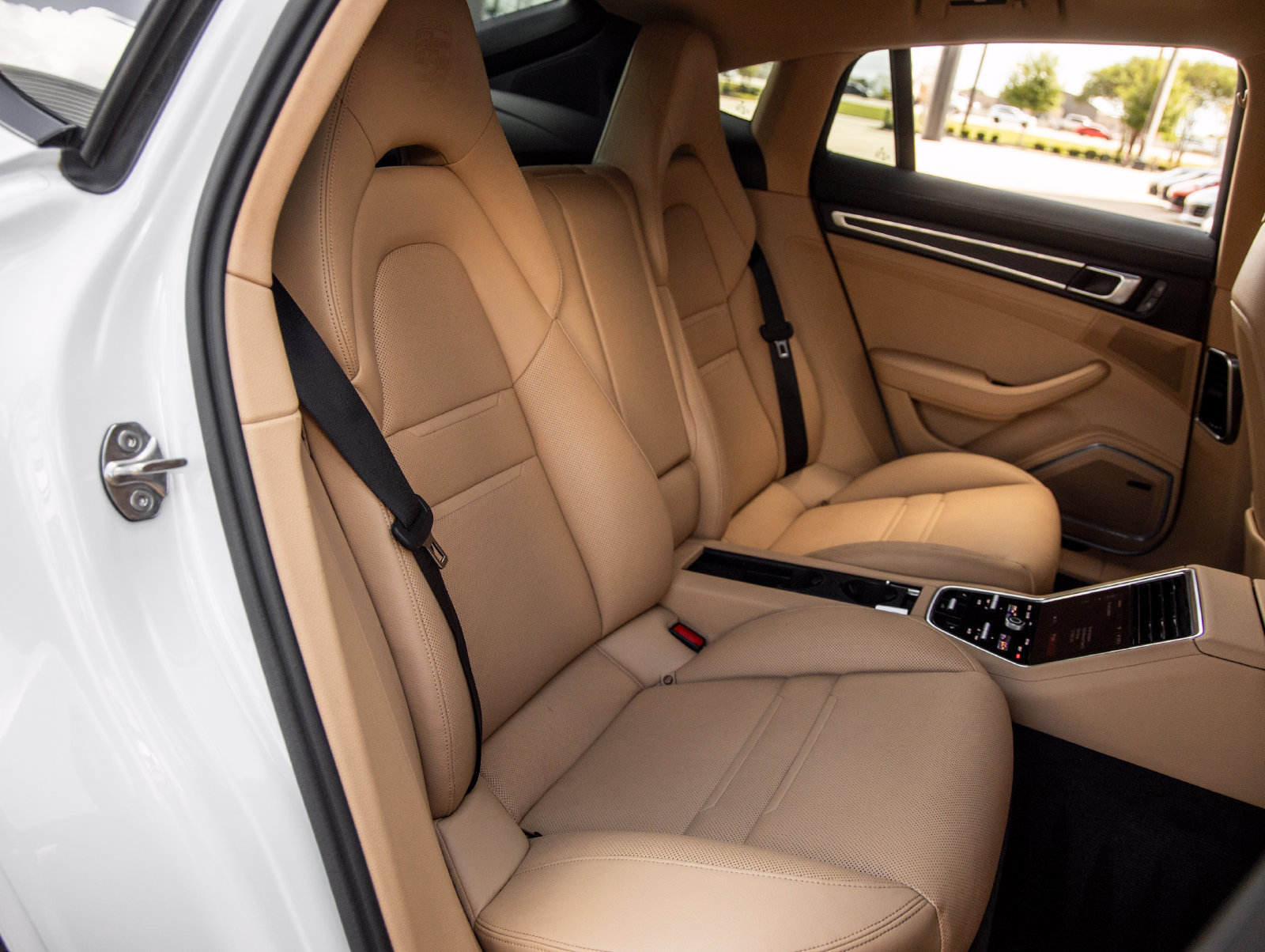 Certified 2023 Porsche Panamera Platinum Edition RWD image 42
