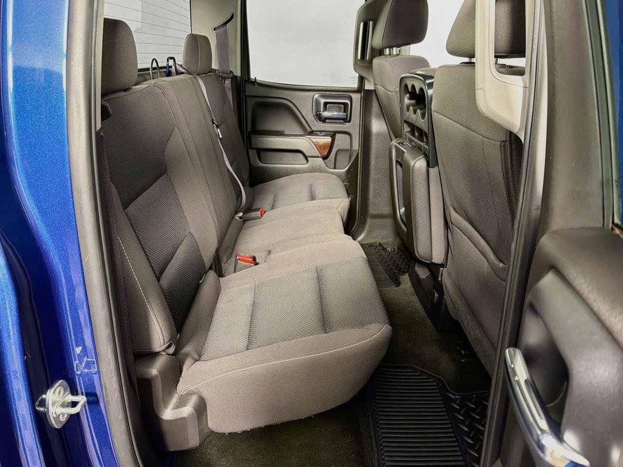 Used 2017 GMC Sierra 1500 SLE AWD/4WD image 38