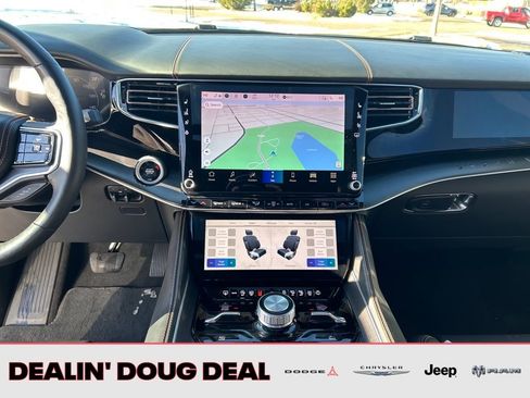 Used 2024 Jeep Grand Wagoneer Series III w/ Rear Seat Video Group 1 image 18
