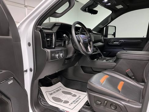 Used 2024 GMC Sierra 3500 AT4 w/ AT4 Premium Plus Package AWD/4WD image 20