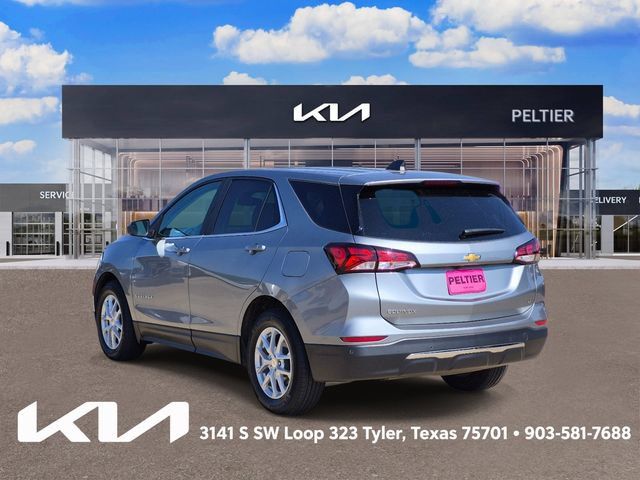 Used 2024 Chevrolet Equinox LT FWD image 4