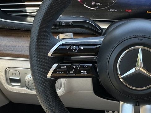 Used 2026 Mercedes-Benz GLS 580 4MATIC image 16