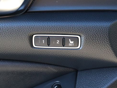 Used 2020 Honda Accord Touring image 15