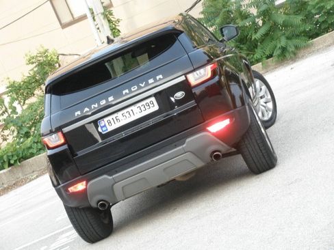Used 2019 Land Rover Range Rover Evoque AWD/4WD image 14