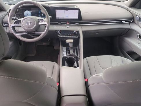 Certified 2023 Hyundai Elantra SEL w/ Convenience Package image 22