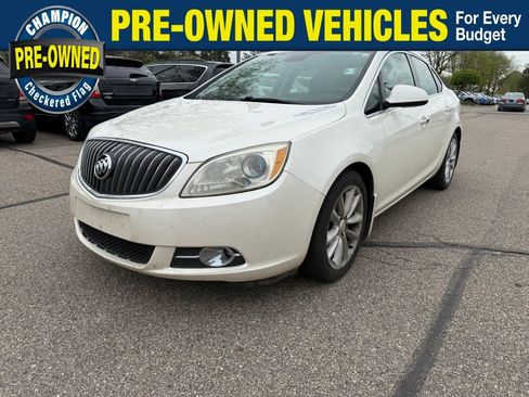 Used 2013 Buick Verano Leather FWD image 1