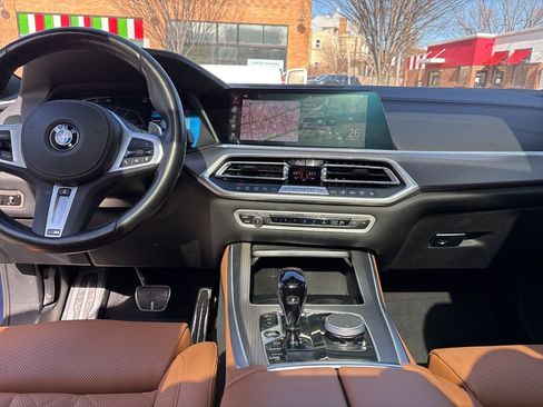 Used 2023 BMW X5 xDrive40i w/ M Sport Package image 8