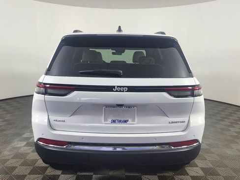 New 2025 Jeep Grand Cherokee Limited image 6