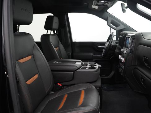 Used 2022 GMC Sierra 2500 AT4 w/ Gooseneck/5TH Wheel Package image 13