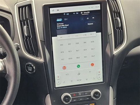 Used 2024 Ford Edge SEL image 20