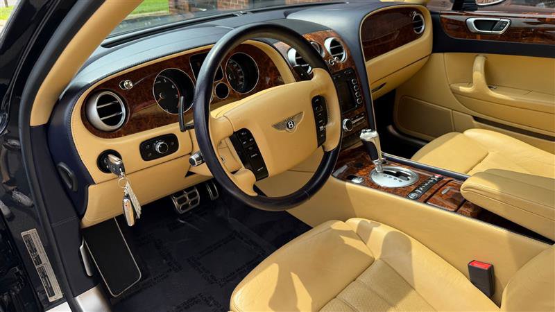 Used 2006 Bentley Flying Spur Flying Spur AWD/4WD image 31