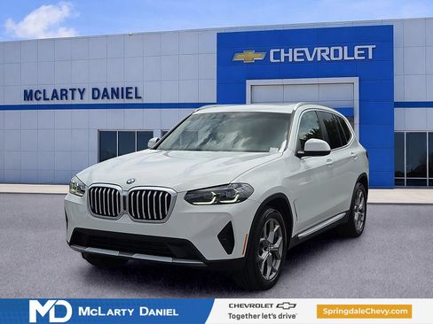 Used 2022 BMW X3 xDrive30i w/ Premium Package 2 AWD/4WD image 2