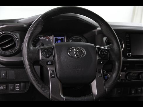 Used 2023 Toyota Tacoma TRD Off-Road AWD/4WD image 7