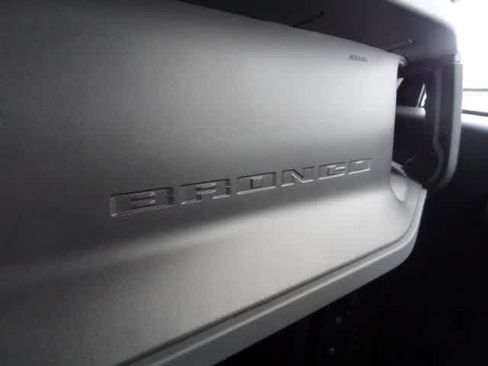 Used 2024 Ford Bronco Big Bend AWD/4WD image 33