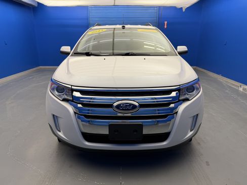 Used 2013 Ford Edge SEL FWD image 3