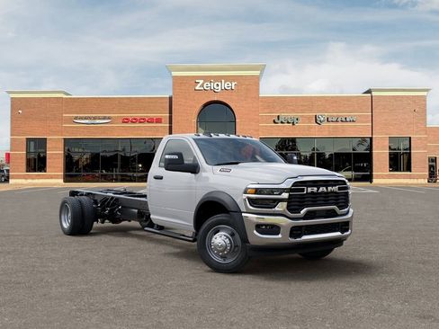 New 2026 RAM 5500 Tradesman RWD image 5