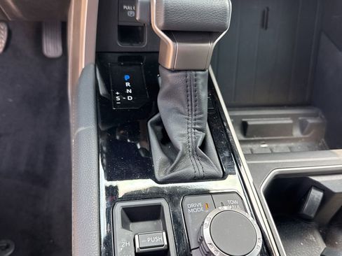 Used 2026 Toyota Tundra Limited AWD/4WD image 21