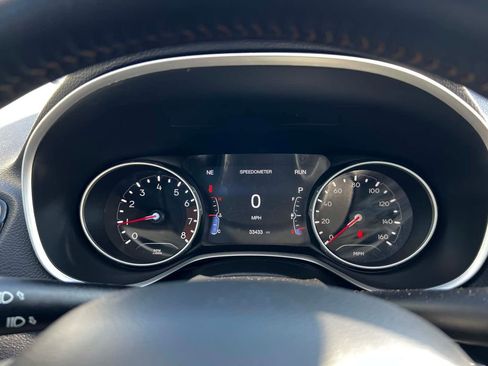 Used 2021 Jeep Compass Limited image 24