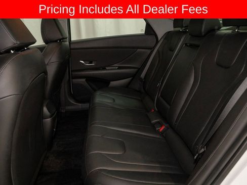 Used 2024 Hyundai Elantra Limited FWD image 9