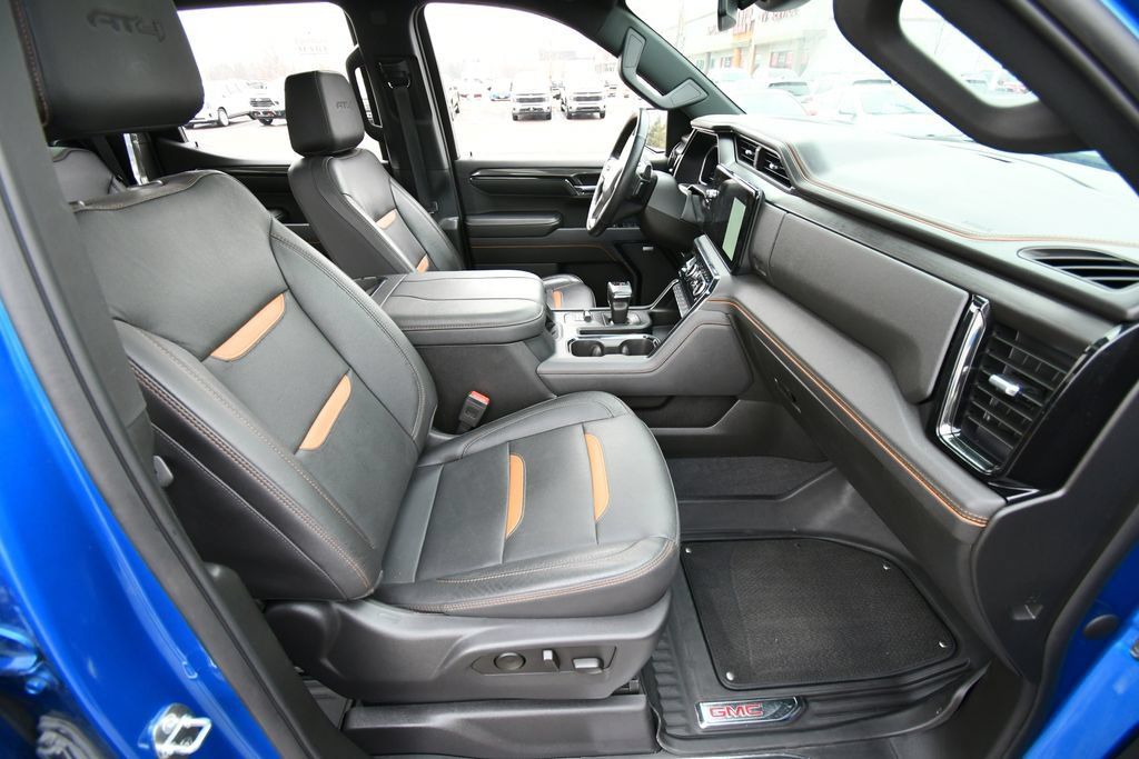 Used 2024 GMC Sierra 1500 AT4 w/ AT4 Preferred Package AWD/4WD image 20