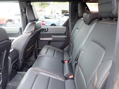 Certified 2021 Ford Bronco Badlands image 18