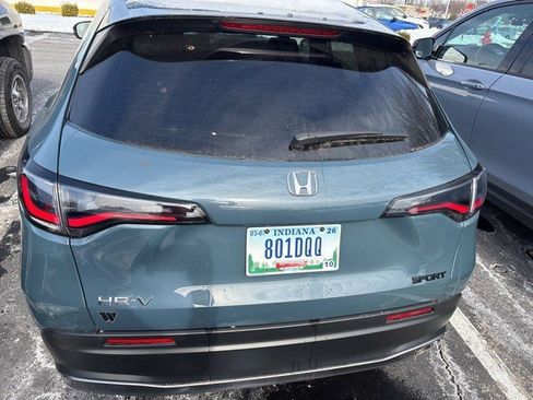 Used 2025 Honda HR-V Sport image 4