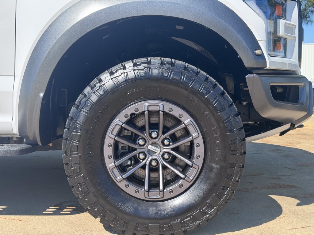 Used 2020 Ford F150 Raptor w/ Equipment Group 802A Luxury AWD/4WD image 10
