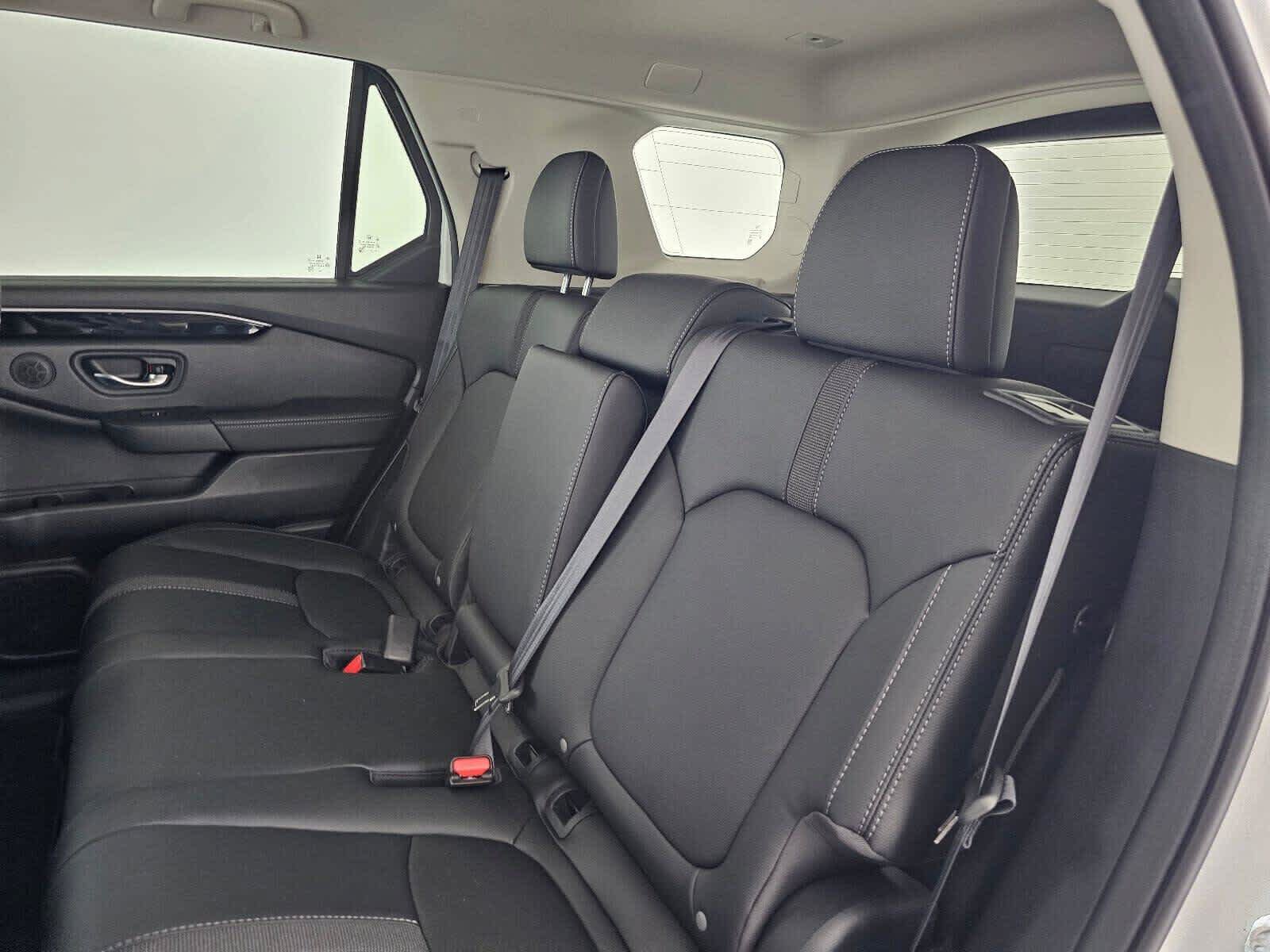 Certified 2026 Honda Passport RTL image 17