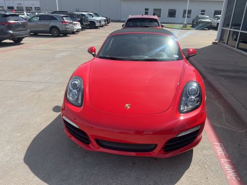 Used 2014 Porsche Boxster S image 3
