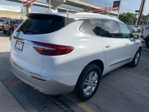 Used 2020 Buick Enclave Essence FWD image 4