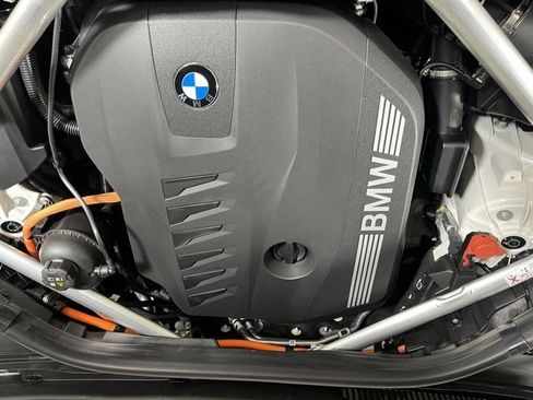 New 2026 BMW X5 xDrive50e w/ M Sport Package image 25