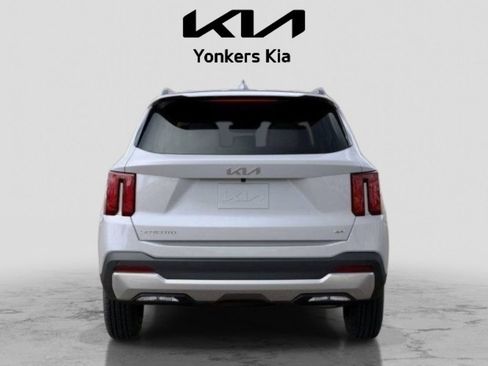 Used 2026 Kia Sorento S AWD/4WD image 5