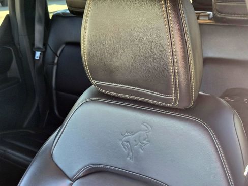 Certified 2025 Ford Bronco Badlands image 17