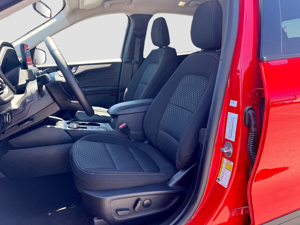 Used 2024 Ford Escape Active FWD image 19