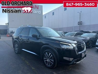 Used 2022 Nissan Pathfinder Platinum w/ Lighting Package (N92)