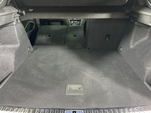 Used 2025 Audi Q3 2.0T Premium w/ Convenience Package image 14