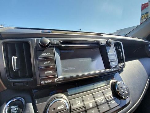 Used 2015 Toyota RAV4 Limited w/ Technology Package AWD/4WD image 13