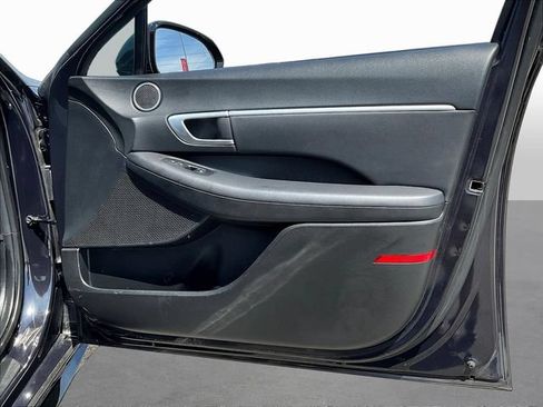 Used 2025 Hyundai Sonata SEL AWD/4WD image 29