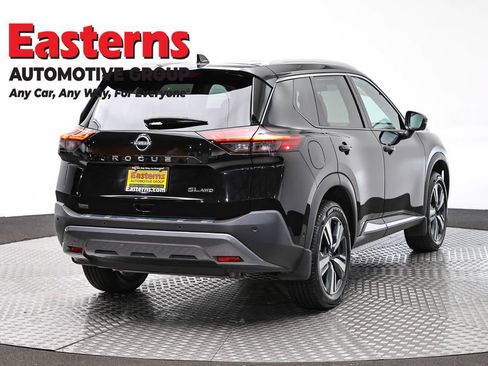 Used 2023 Nissan Rogue SL w/ SL Premium Package AWD/4WD image 5