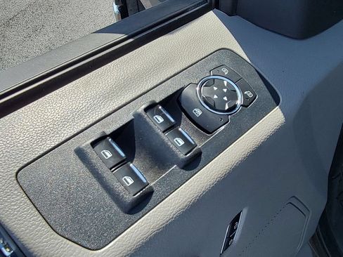 Used 2020 Ford F150 XLT AWD/4WD image 22