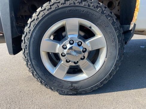 Used 2019 Chevrolet Silverado 2500 LTZ w/ Vortec Plus Package AWD/4WD image 27
