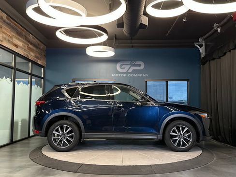 Used 2017 MAZDA CX-5 Grand Select AWD/4WD image 2
