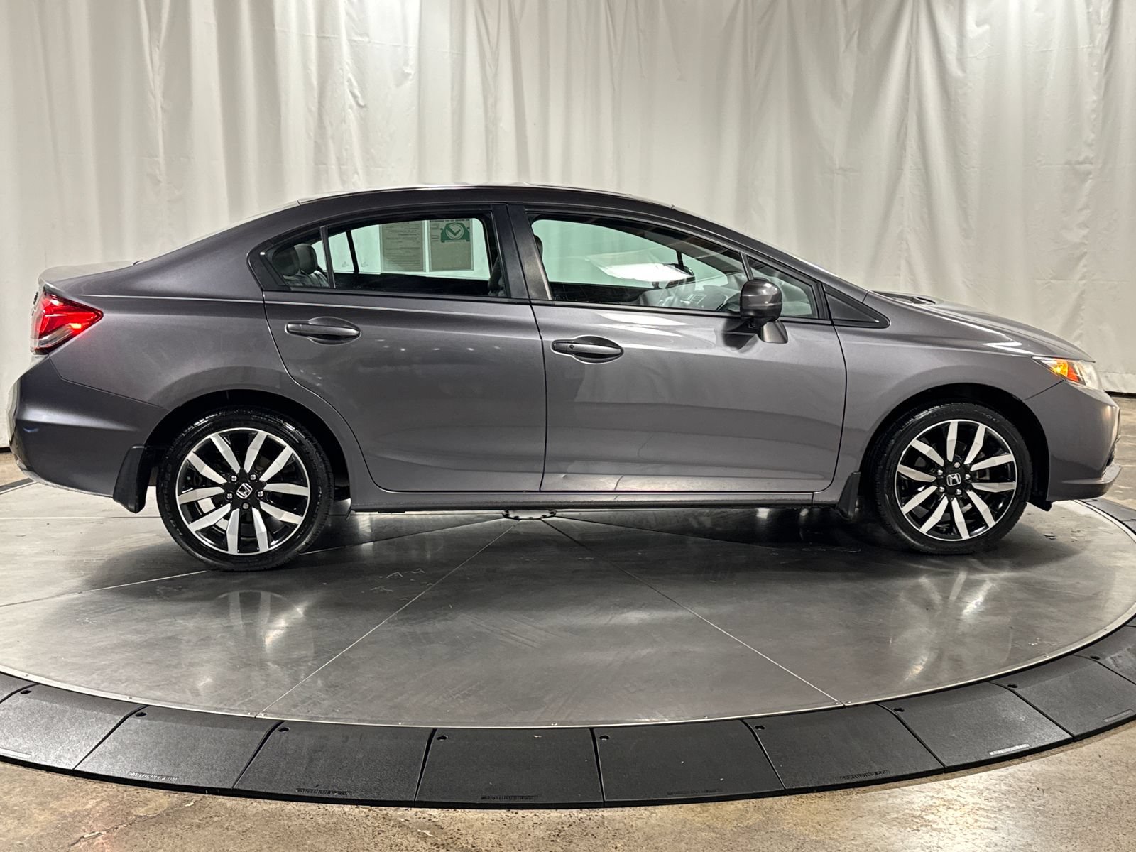 Used 2015 Honda Civic EX-L image 6