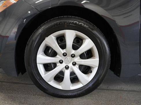 Certified 2025 Toyota Corolla LE image 18