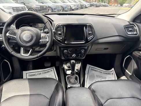 Used 2020 Jeep Compass Limited AWD/4WD image 17
